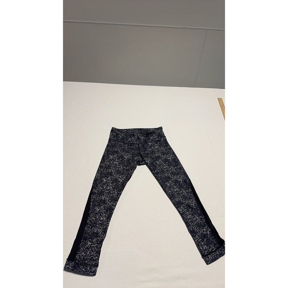 Lululemon Womens Speckled Patterned Leggings Black Grey PXS
